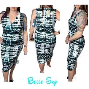 Belle Sky v-neck patterned scuba bodycon dress.  Sleeveless midi